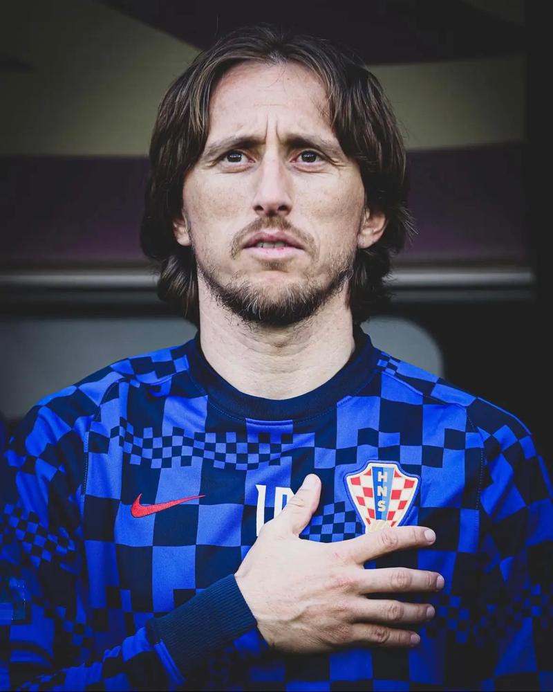 王上源：年轻时就想在欧洲立足；历史机会摆在面前要全力以赴